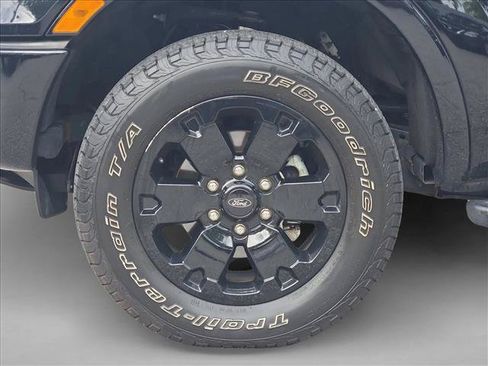 Used 2019 Ford Ranger Lariat w/ Black Appearance Package AWD/4WD image 18