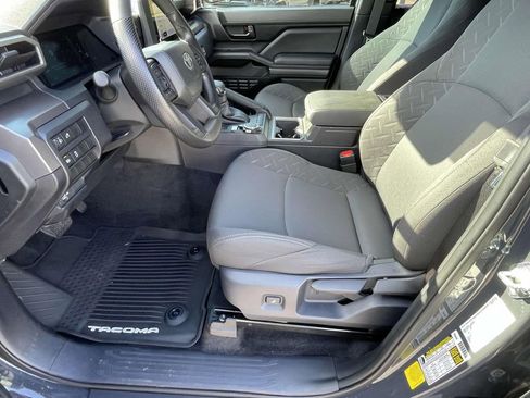 Used 2024 Toyota Tacoma SR5 image 15