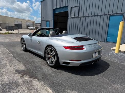 Used 2017 Porsche 911 Carrera S RWD image 85