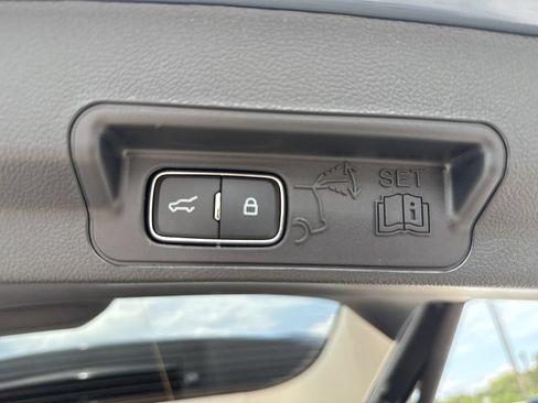 Used 2026 Ford Explorer Active RWD image 27