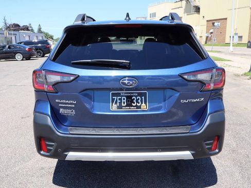 Used 2020 Subaru Outback Limited w/ Popular Package #2 AWD/4WD image 10