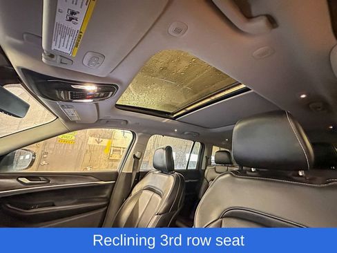 Used 2023 Jeep Grand Cherokee L Limited w/ Luxury Tech Group II image 11