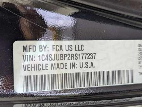 Used 2024 Jeep Wagoneer Series II w/ Flexible Seating Group RWD image 64