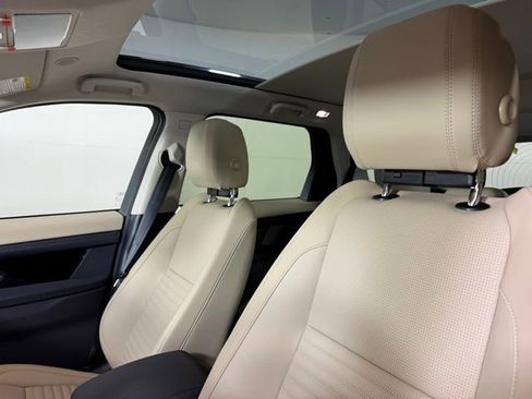 New 2025 Land Rover Discovery Sport S image 13