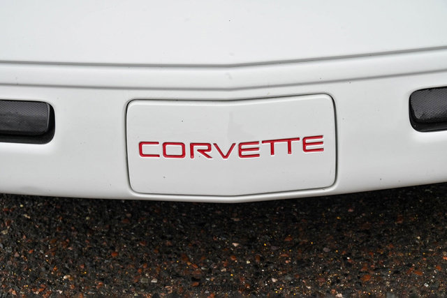 Used 1995 Chevrolet Corvette Coupe RWD image 73