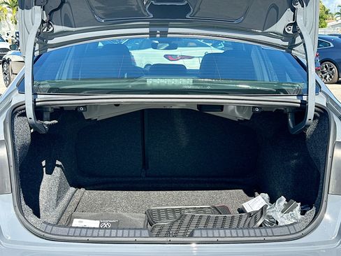 Used 2024 Volkswagen Jetta GLI 40th Anniversary Edition image 25