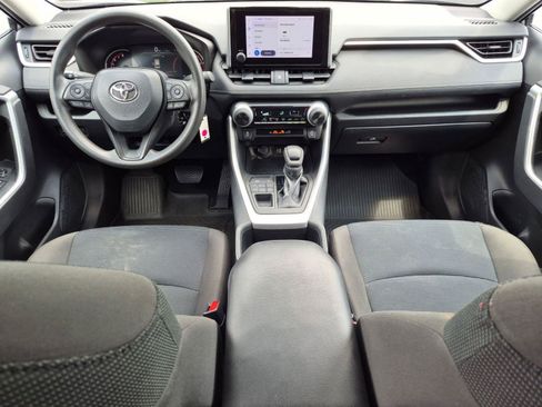Used 2023 Toyota RAV4 LE AWD/4WD image 28