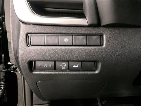 New 2026 Nissan Rogue SV image 28