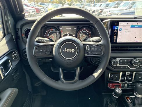 New 2026 Jeep Gladiator Mojave image 17