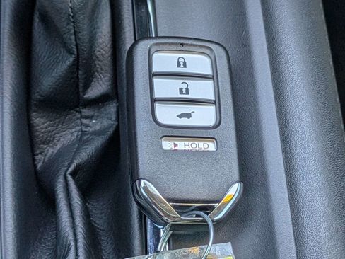 Used 2017 Honda HR-V EX image 30