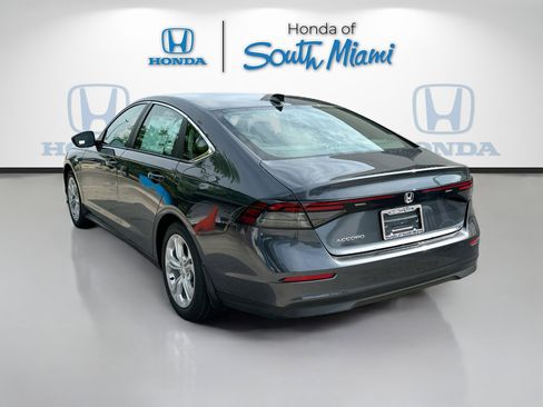 New 2025 Honda Accord LX image 4