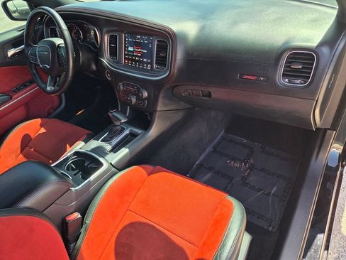 Used 2022 Dodge Charger Scat Pack w/ Plus Group RWD image 17