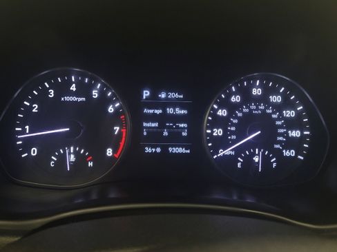 Used 2019 Hyundai Elantra GT image 23