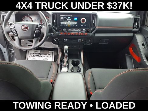 Used 2025 Nissan Frontier PRO-4X AWD/4WD image 28