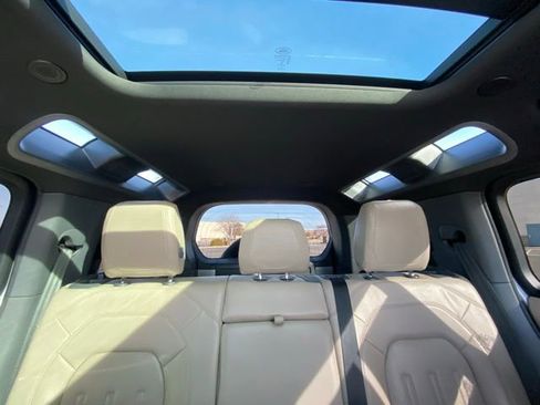 Used 2022 Land Rover Defender 110 XS Edition image 20