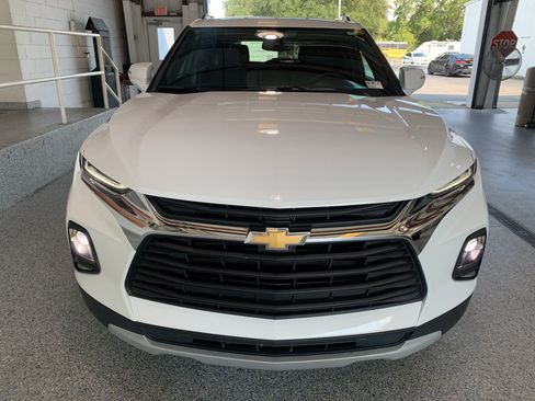 Used 2022 Chevrolet Blazer LT AWD/4WD image 2