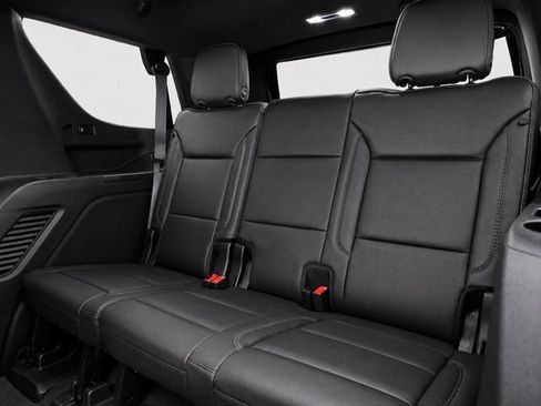 Used 2025 GMC Yukon Denali w/ Sun & Power Step Package AWD/4WD image 27