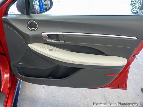 Used 2022 Hyundai Sonata Limited image 26