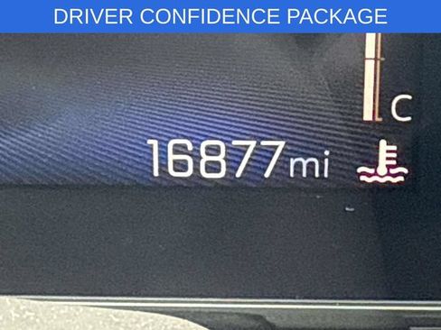 Used 2025 Chevrolet Trax ACTIV w/ Driver Confidence Package FWD image 65