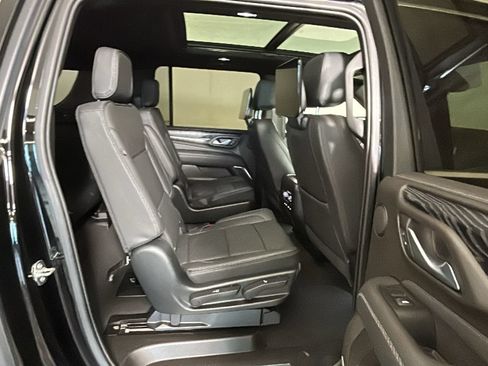 Used 2021 GMC Yukon XL Denali w/ Denali Ultimate Package AWD/4WD image 34