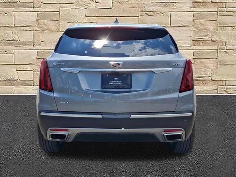 Used 2024 Cadillac XT5 Premium Luxury w/ Technology Package AWD/4WD image 3