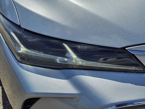 Used 2021 Toyota Avalon Limited w/ Advanced Safety Package FWD image 4