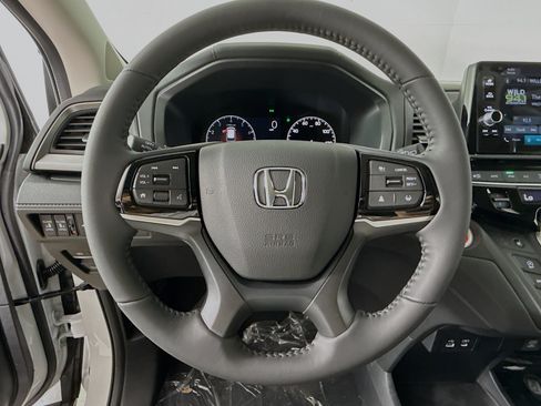 New 2026 Honda Odyssey EX-L image 11