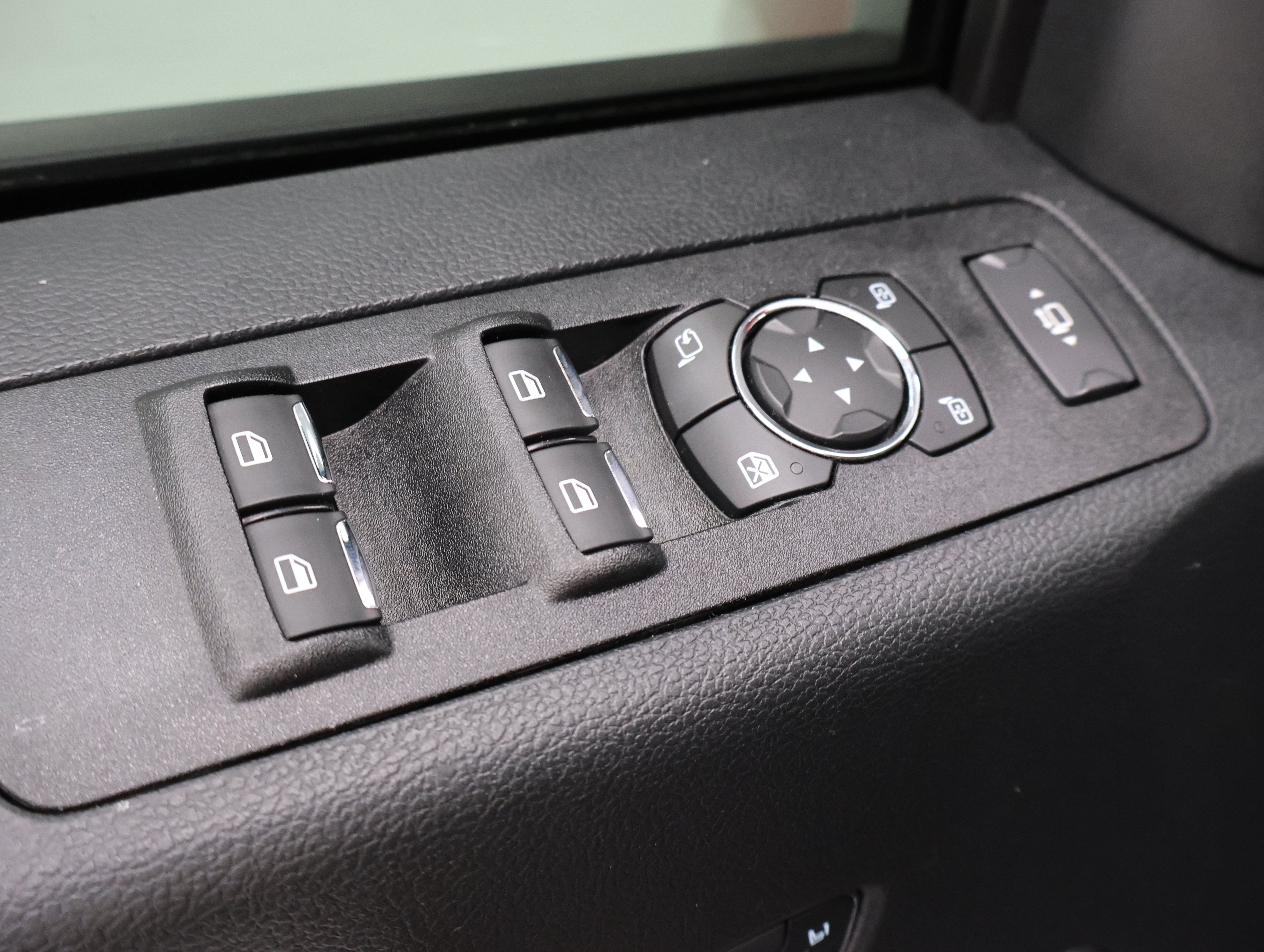 Used 2021 Ford F250 Lariat AWD/4WD image 40
