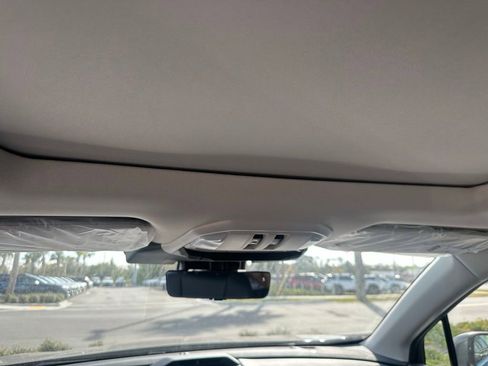 New 2026 Subaru Ascent Touring image 8