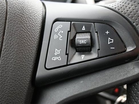 Used 2019 Chevrolet Trax LS image 23