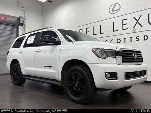 Used 2019 Toyota Sequoia TRD Sport w/ TRD Sport Premium Package AWD/4WD image 2