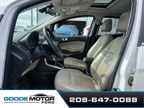 Used 2018 Ford EcoSport Titanium AWD/4WD image 3