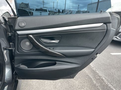 Used 2018 BMW 340i xDrive image 18