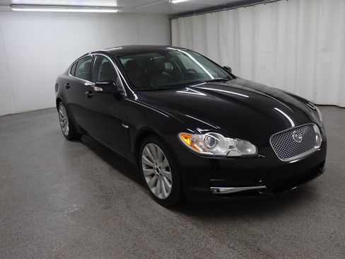 Used 2009 Jaguar XF Premium RWD image 1