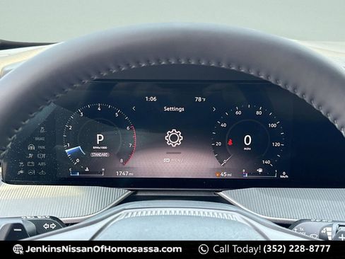 Certified 2025 Nissan Murano SV FWD image 43