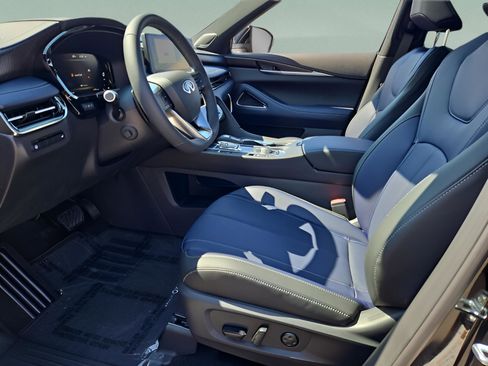 New 2026 INFINITI QX60 Sport w/ Dark Cargo Package image 12