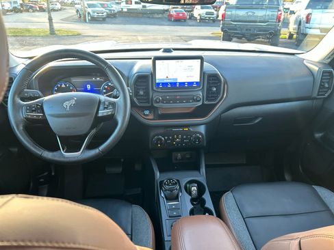 Used 2023 Ford Bronco Sport Outer Banks w/ Tech Package image 15