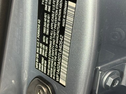 Certified 2026 Porsche Macan S AWD/4WD image 26