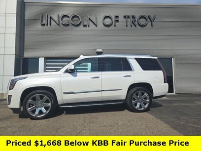 Used 2018 Cadillac Escalade Luxury