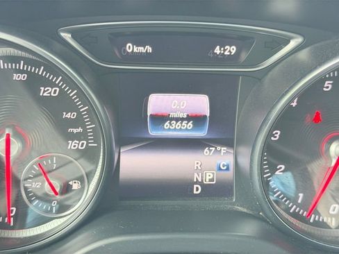 Used 2020 Mercedes-Benz GLA 250 4MATIC image 29