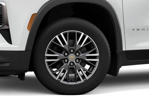 New 2027 Chevrolet Traverse LT FWD image 6