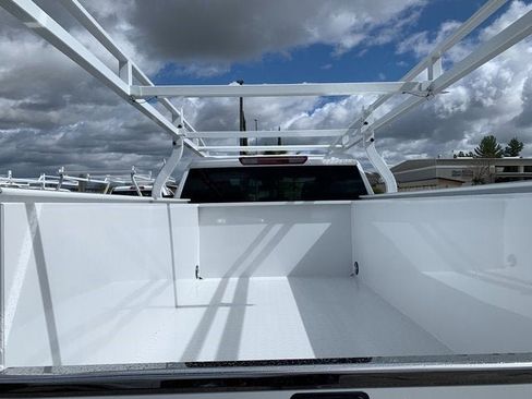 New 2025 GMC Sierra 2500 Pro w/ Convenience Package image 9