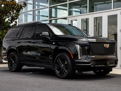 Used 2026 Cadillac Escalade Sport AWD/4WD image 42