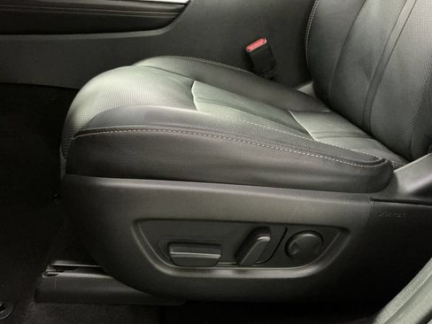 Used 2024 MAZDA CX-90 3.3 Turbo w/ Preferred Plus AWD/4WD image 15