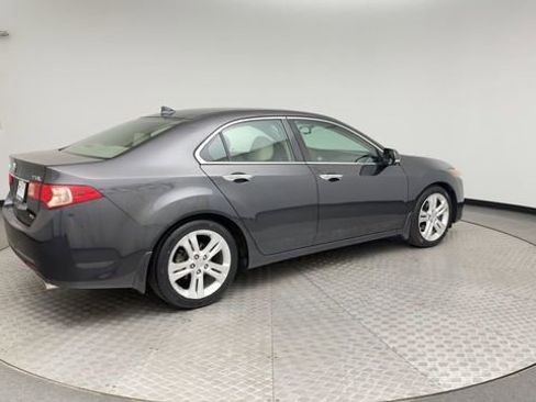 Used 2011 Acura TSX V6 Sedan FWD image 2
