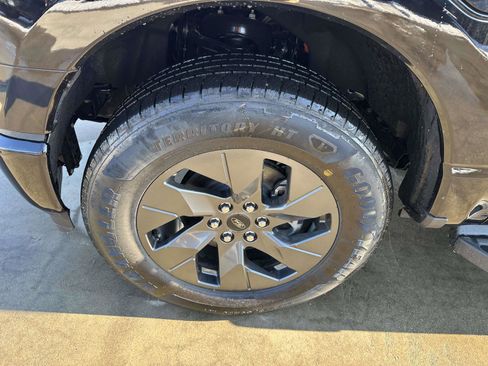 New 2025 Ford F150 Lightning Lariat image 6