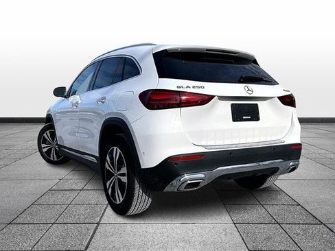 Certified 2025 Mercedes-Benz GLA 250 250 image 3