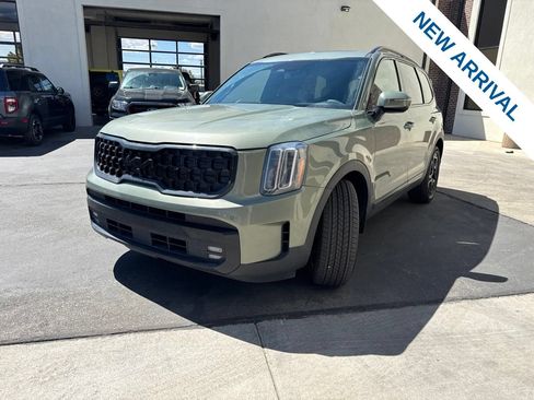 Used 2025 Kia Telluride SX X-Line AWD/4WD image 3
