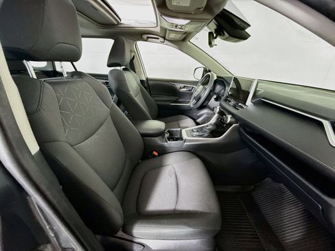 Certified 2023 Toyota RAV4 XLE w/ Convenience Package AWD/4WD image 29
