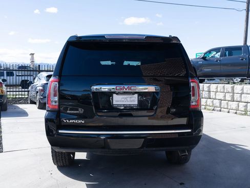 Used 2018 GMC Yukon Denali w/ Denali Ultimate Package image 6